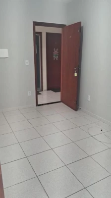 Foto 7: SALA COMERCIAL TERREA